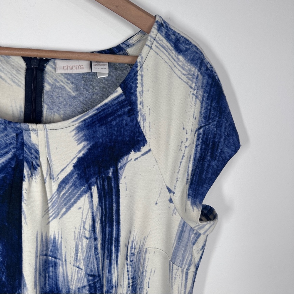 Chicos Blue Print Shift Dress Size 2.5 Large Knit Short Sleeve Knee Length 14 W1 - Picture 2 of 6